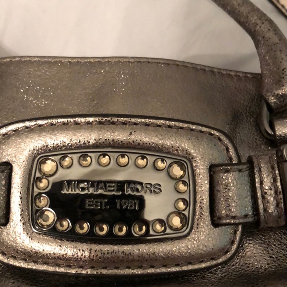 Metallic Micheal Kors Bag - Picture 2 of 7